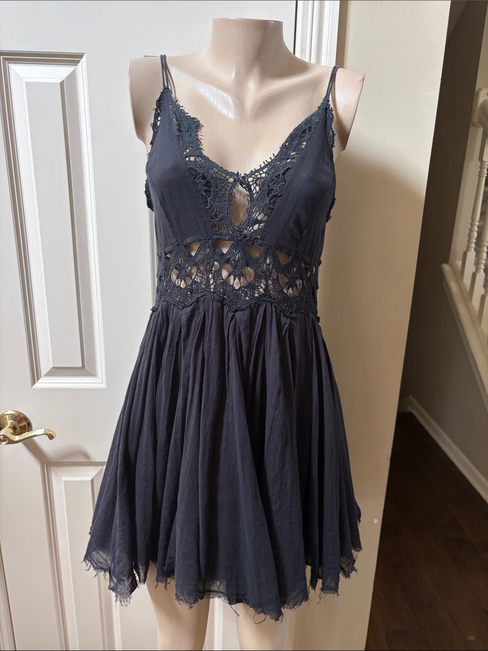 FP ONE Delicate Lace-Trim Black Spaghetti-Strap Mini Dress, XS